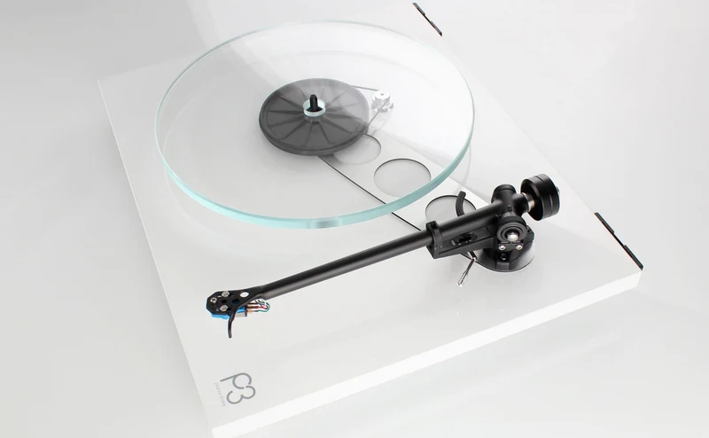 REGA Planar 3 - Table tournante avec cartouche Nd5