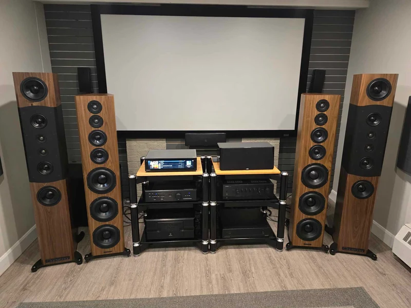 Bryston TRIM T10 - Enceintes de type colonne Vortex, 700Watts, Tri-Amplification