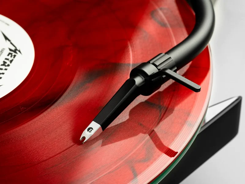 Pro-Ject Metallica - Édition Limitée - Argent (Une seule disponible)