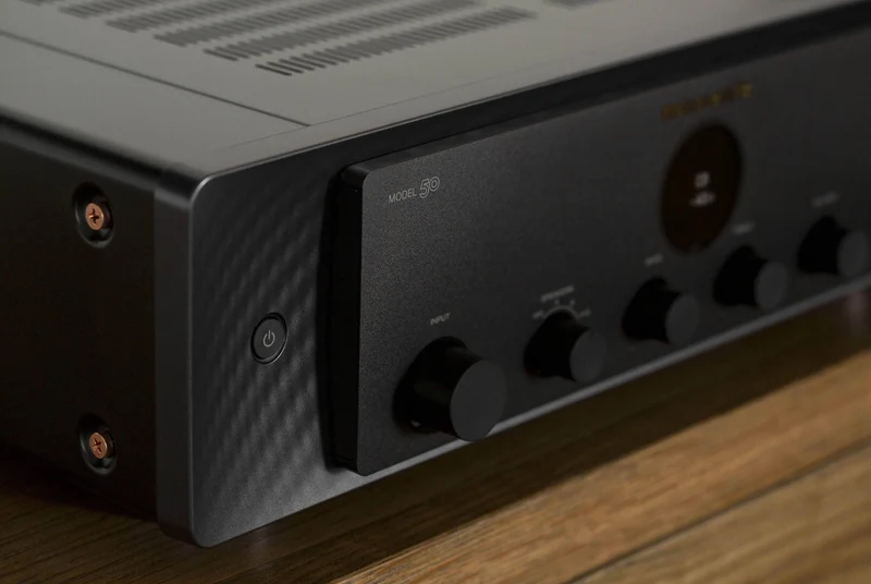 Marantz Model50 - Amplificateur stéréo intégré 70W/C, entrée phono séparé haut de gamme