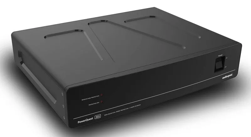 Audioquest PowerQuest PQ-303 - Barre à 12 prises + Cordon PQ-415 2M