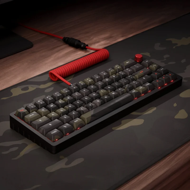 Le clavier DeltaForce 65