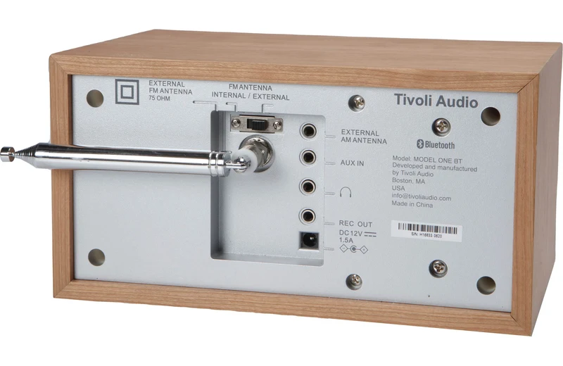 Tivoli Audio Model One® BT - Radio AM/FM avec diffusion audio Bluetooth®
