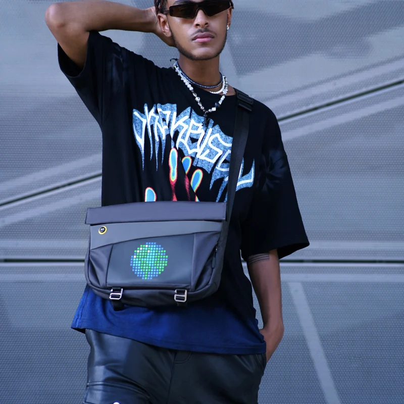 Divoom Pixoo Slingbag V Sac à bandoulière avec écran à pixels
