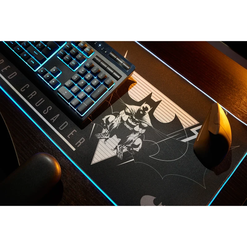 DC Comics Batman XL Tapis de souris pour gamer avec chargeur sans contact