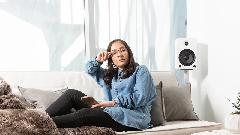Kanto YU6 - Haut-parleurs d'étagère amplifiés 100W Bluetooth® Phono
