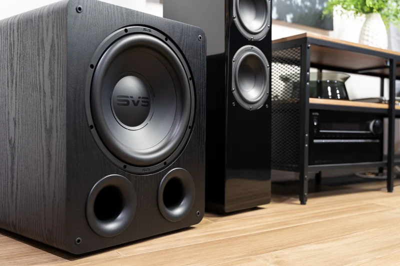 SVS PB-1000 Pro - Caisson de basses 12" de 325W - Black Ash