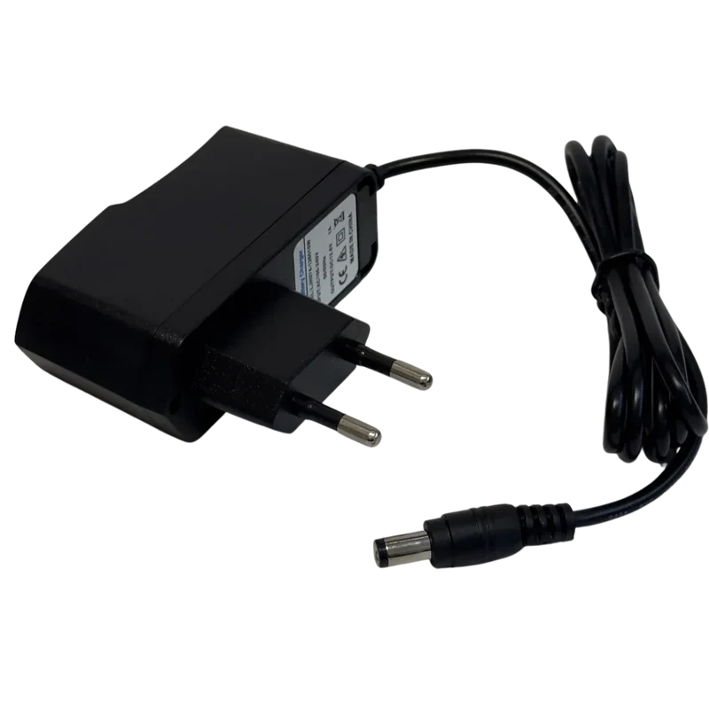 Chargeur 12.6V 1A pour batterie Li-ion 3S – DC 5.5x2.1mm