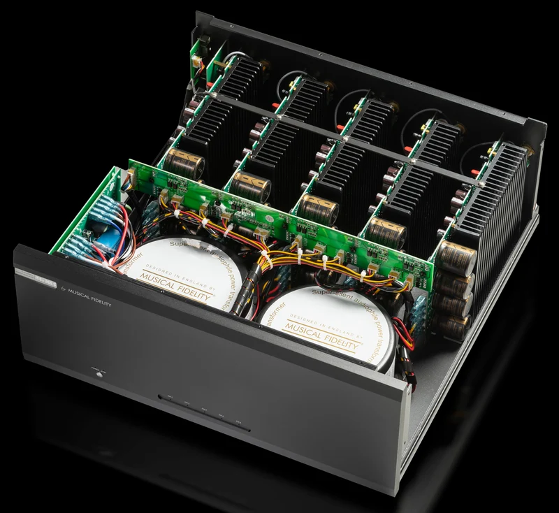 Musical Fidelity M6X250.5 - amplificateur de puissance 250Watts/5canal