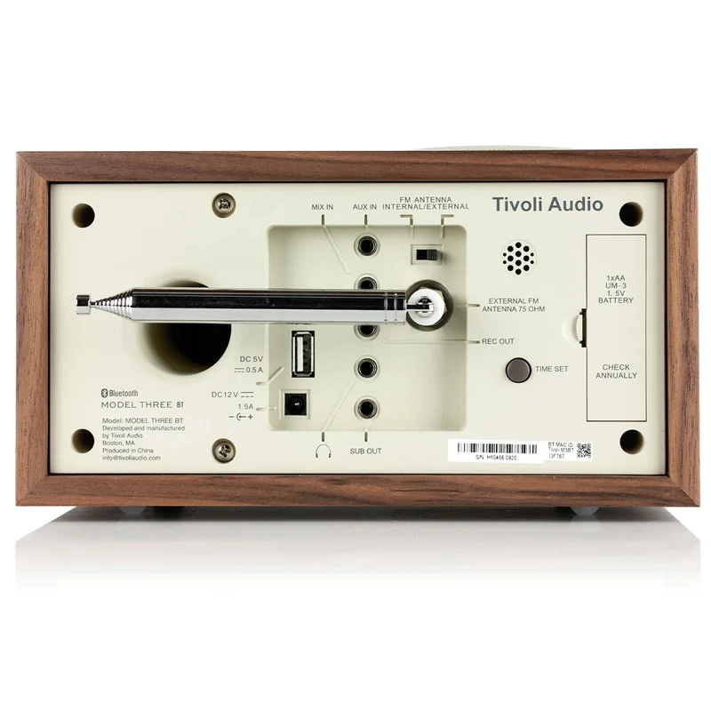 Tivoli Audio Model Three BT - Radio-réveil AM/FM avec Bluetooth