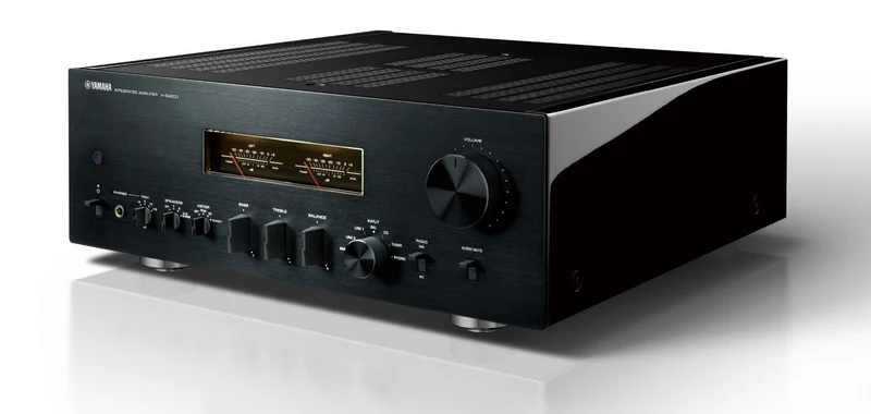 Yamaha AS2200 - Amplificateur stéréo intégré 90Watts par canal, entrée phono, HP A/B