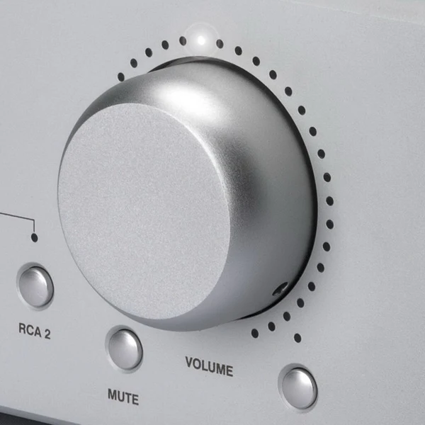 Bryston BR20 - Préamplificateur Stéréo avec lecteur réseau/DAC