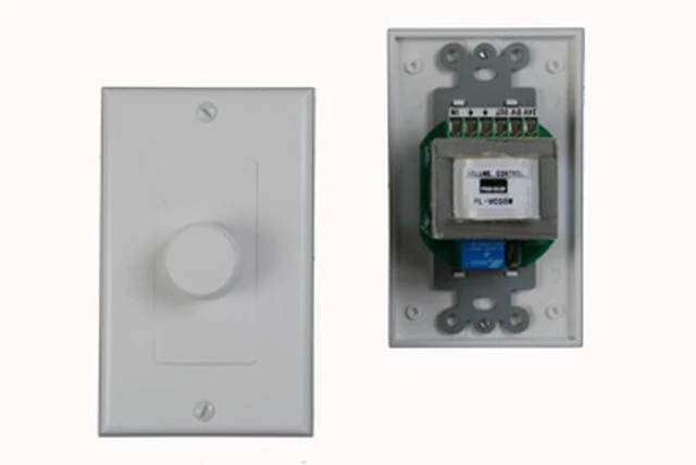 Prologue - Controle de volume 70V / 35W avec plaque PLVC35W
