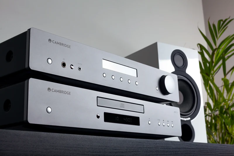 Cambridge Audio AXC35 - Lecteur CD avec DAC Wolfson 24bits