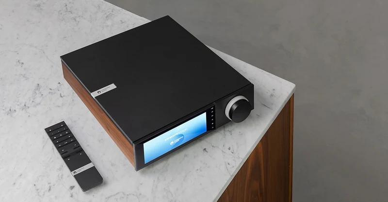 Cambridge Audio EVO150 - Amplificateur stéréo intégré 150W/C, lecteur réseau (Démonstrateur)