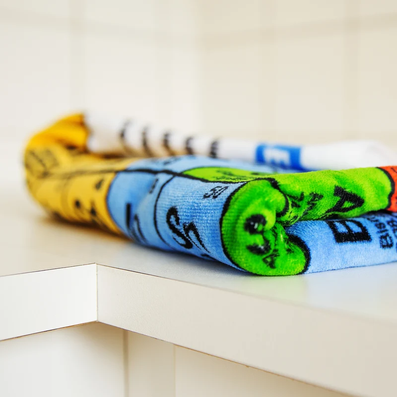 Serviette de bain périodique