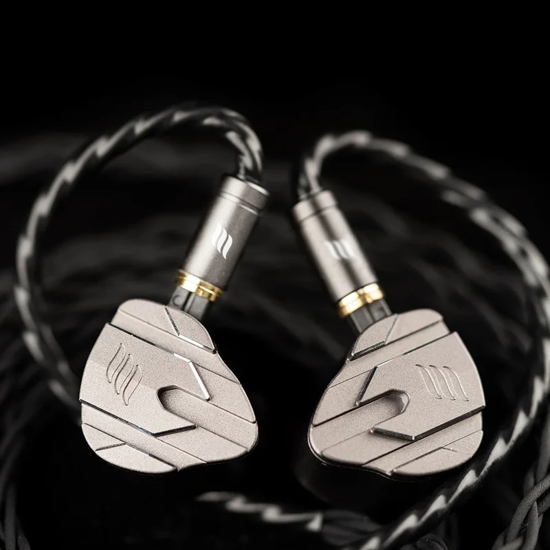 Effect Audio PERSEUS - 9 Treiber Premium IEMs