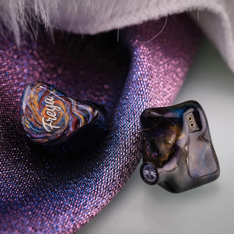 Kinera Freya Vanir- 5 Treiber IEMs