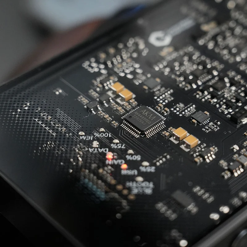 Questyle SIGMA Tragbarer DAC und Kopfhörerverstärker