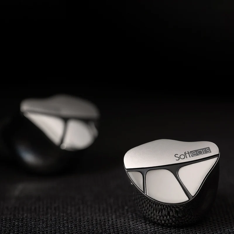SoftEars Karma - Hybrid Flagship IEMs