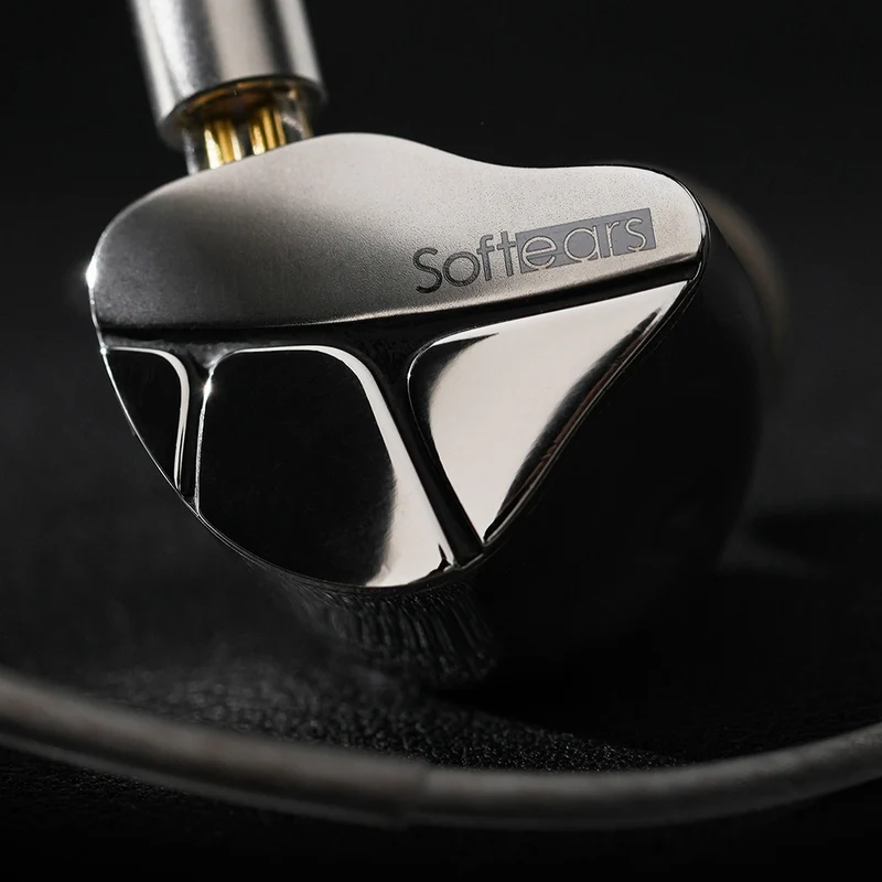 SoftEars Karma - Hybrid Flagship IEMs