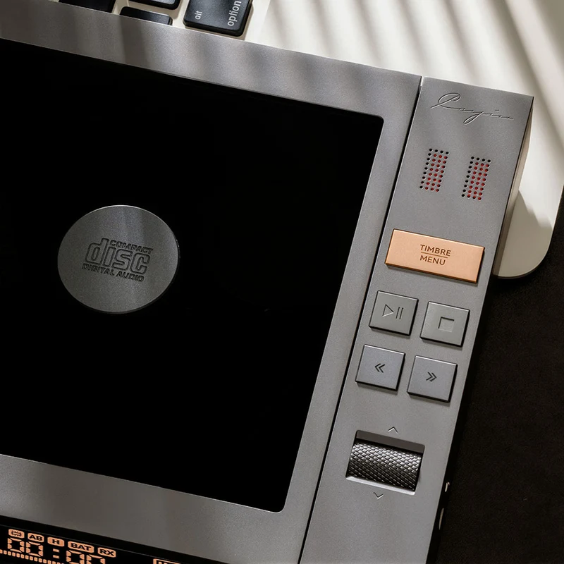 Cayin CP6 - Tragbarer CD-Player mit Röhren