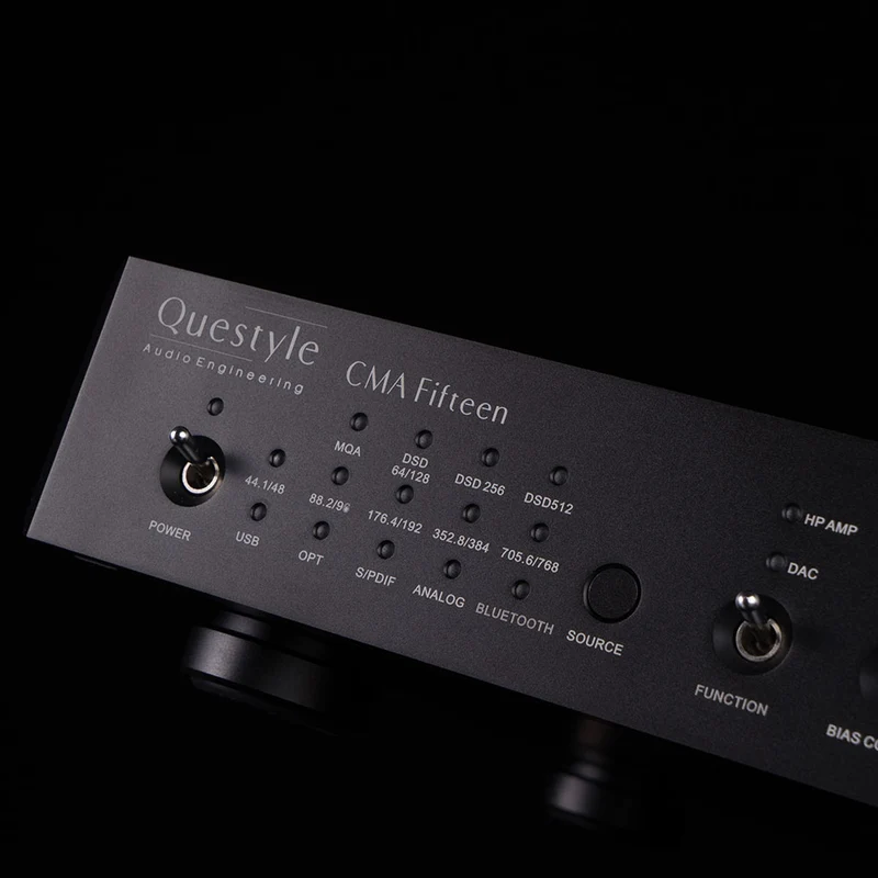 Questyle CMA Fifteen - Premium Desktop Kopfhörerverstärker mit DAC