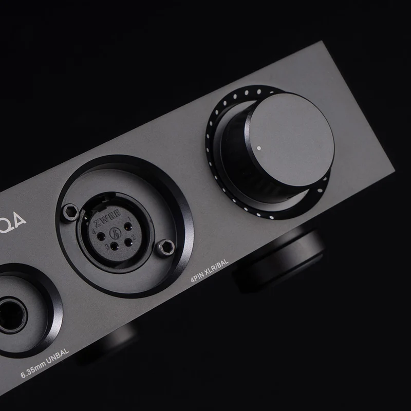 Questyle CMA Fifteen - Premium Desktop Kopfhörerverstärker mit DAC