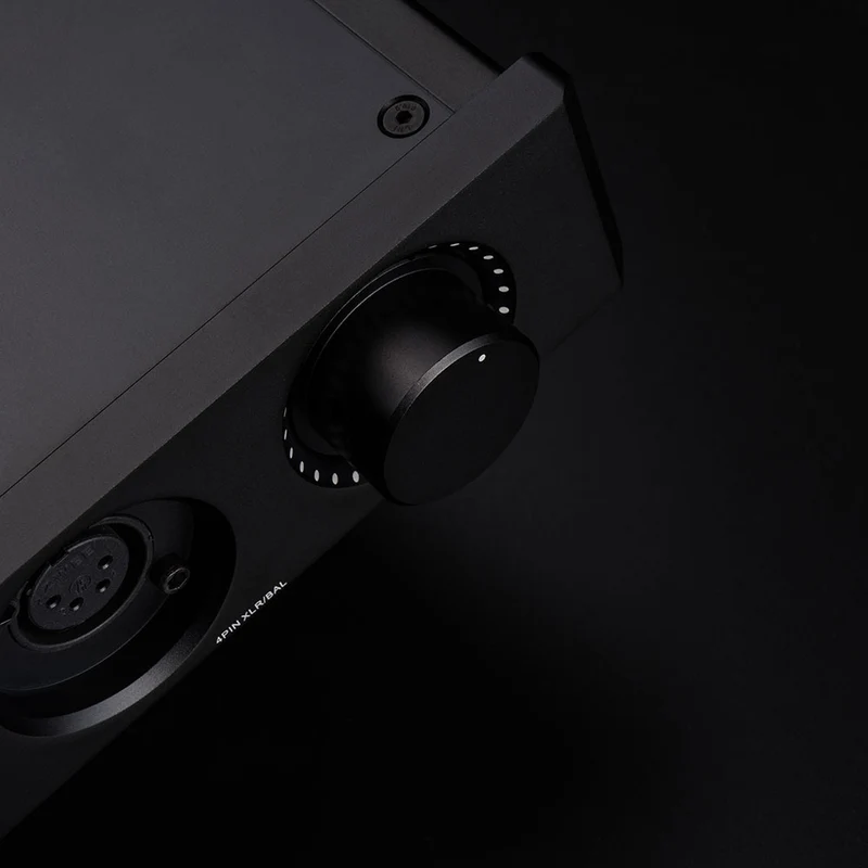 Questyle CMA Eighteen Master - Referenz Kopfhörerverstärker mit DAC