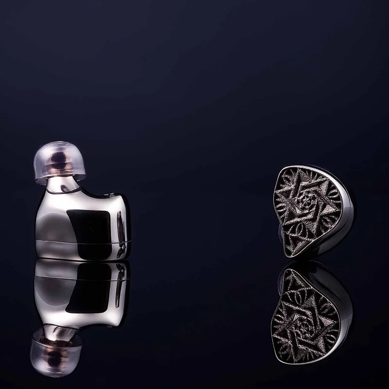 Unique Melody Maven III - Quadbrid High-End IEMs