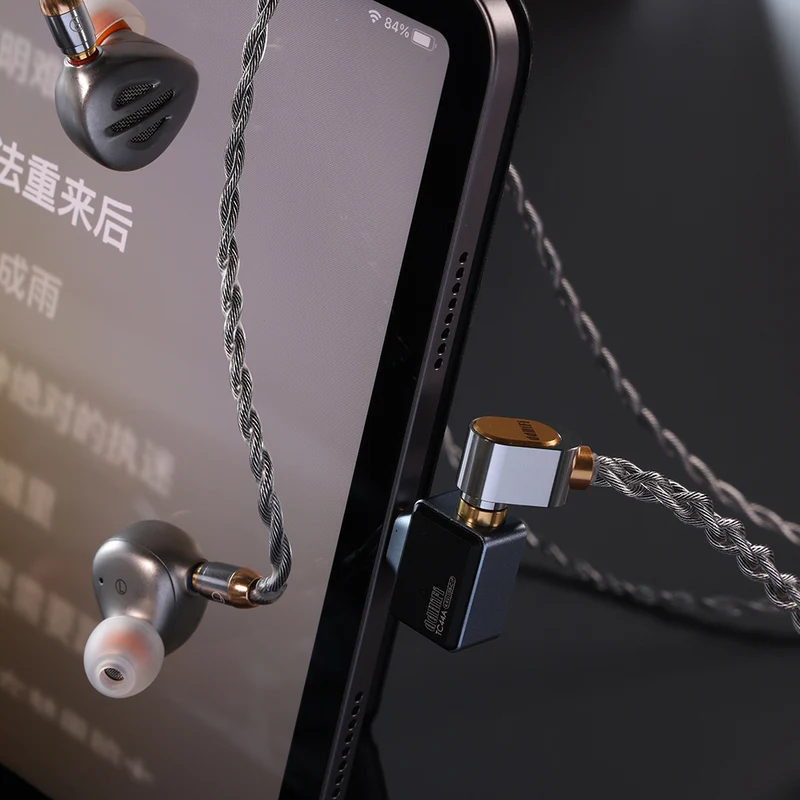 DDHifi DDHifi BC130A (Nyx) Silver Earphone Upgrade Cable with Shielding Layer