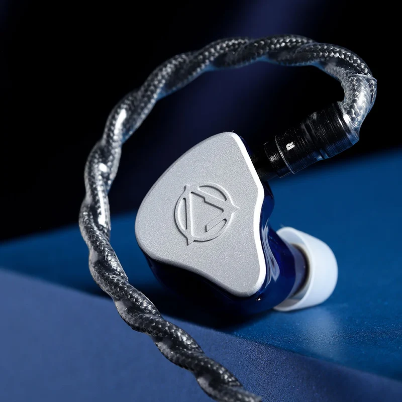AROMA Audio "CORE" - Ultra Flagship IEM System